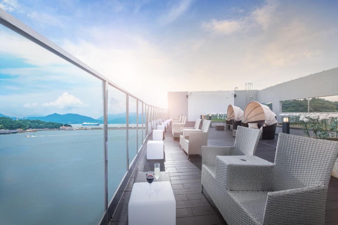 Utop Marina Hotel&Resort Yeosu Esterno foto