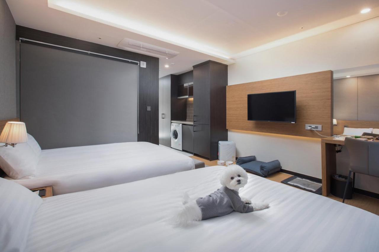 Utop Marina Hotel&Resort Yeosu Esterno foto