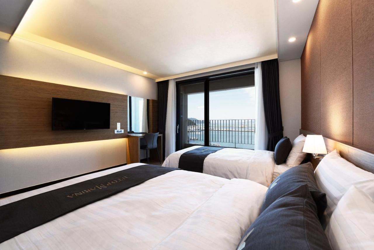 Utop Marina Hotel&Resort Yeosu Esterno foto